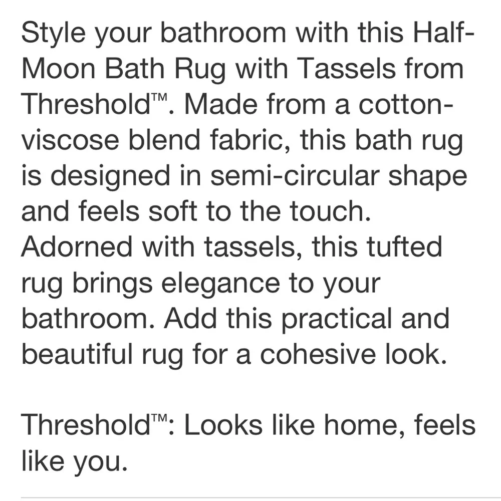 THRESHOLD NWT half moon bath rug with tassels -cream -18x32